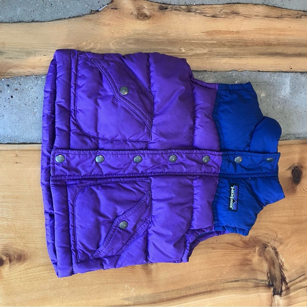 Patagonia 3-4T Purple and Blue Puffer Vest